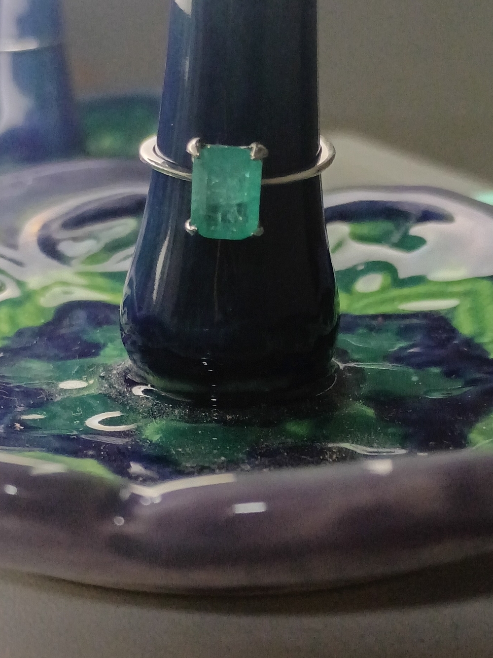 Emerald Green Solitaire Ring - Women Jewelry